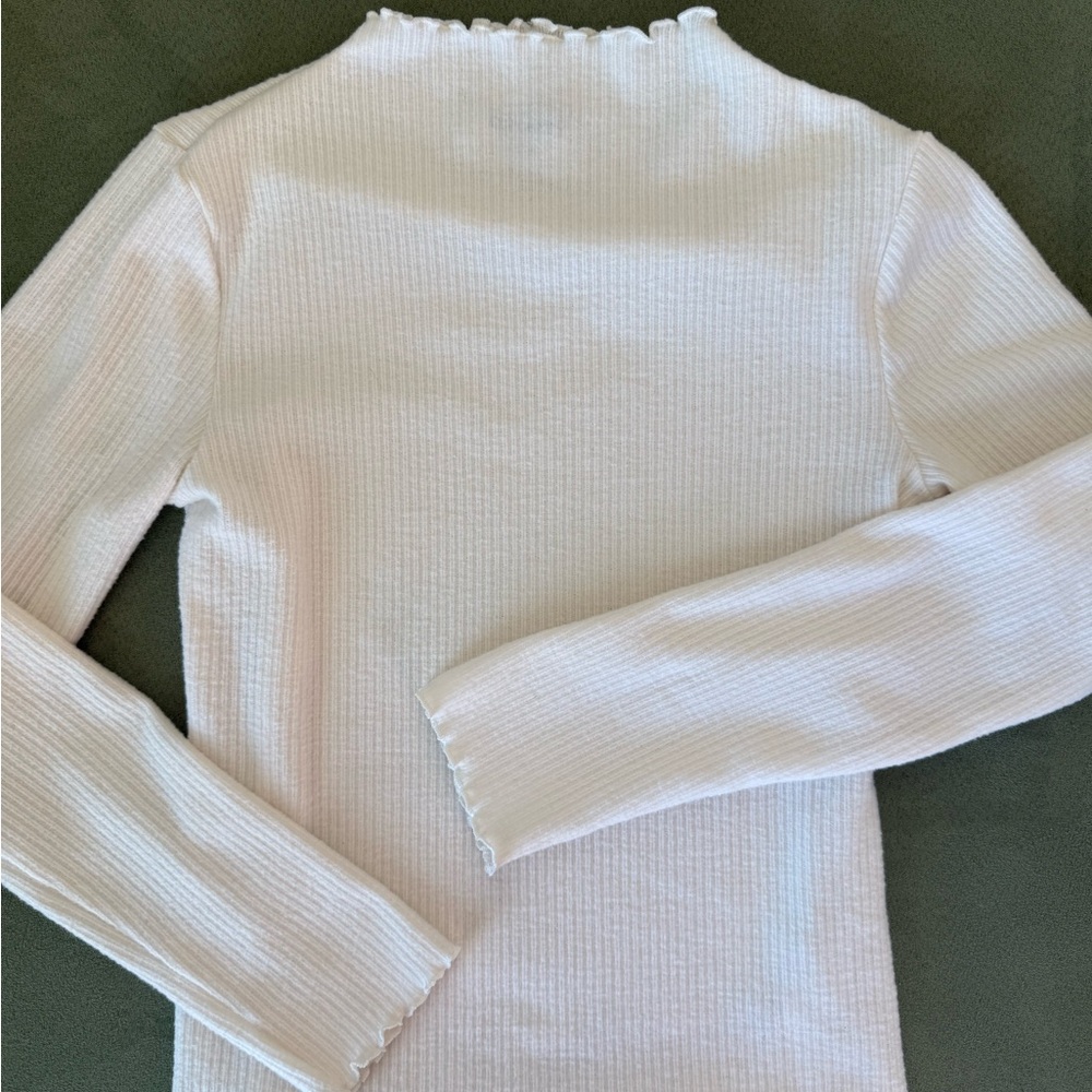 Old Navy Cream Ribbed Top